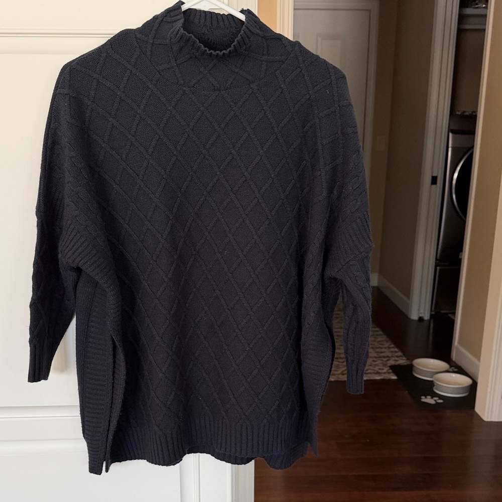 Chic Navy Turtleneck Sweater